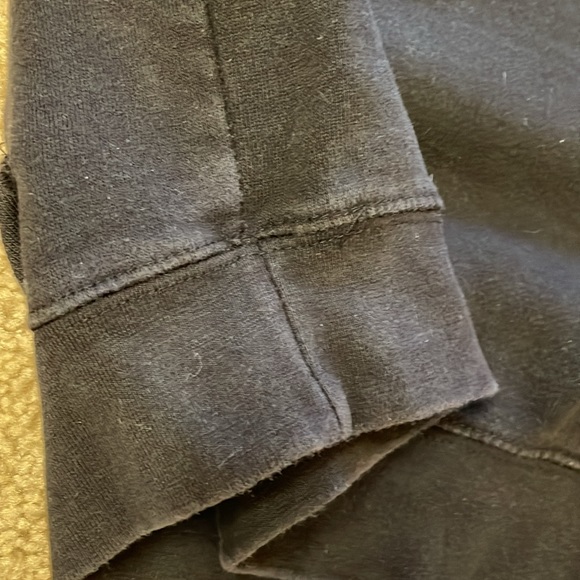 Blackhawks hoodie - Picture 7 of 7